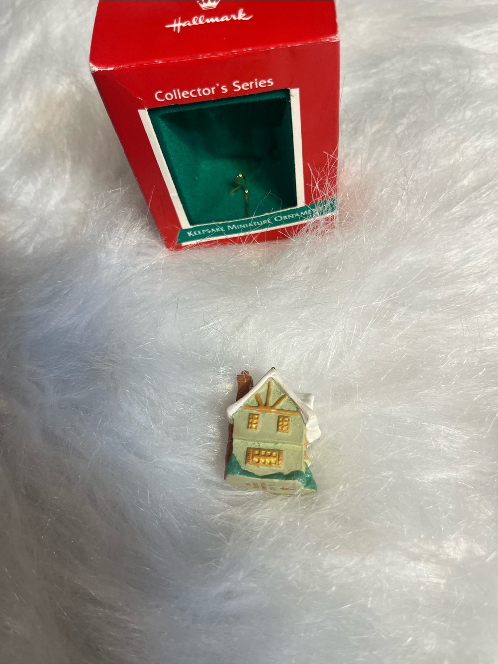 Hallmark 1989 Christmas miniature Ornament Sweet Shop